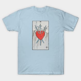 Three of swords (distressed) T-Shirt